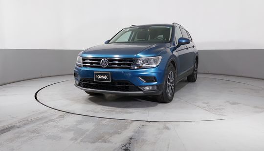 Volkswagen • Tiguan