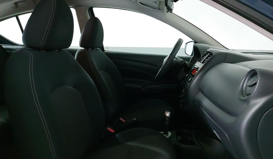 Nissan Versa 1.6 SENSE TA AC Sedan 2015