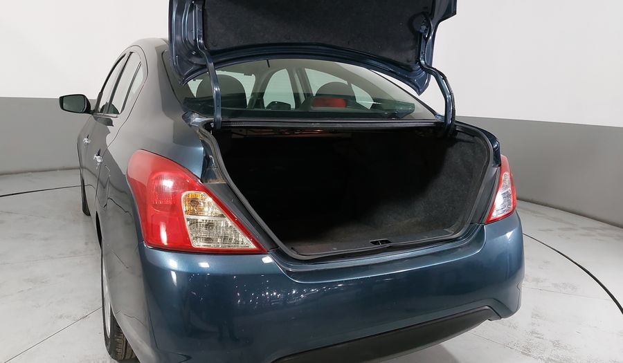 Nissan Versa 1.6 SENSE TA AC Sedan 2015