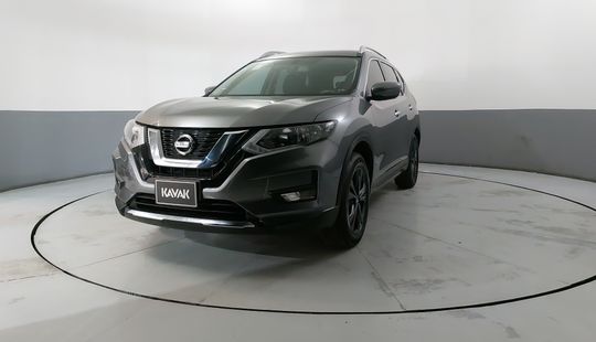 Nissan • X-Trail