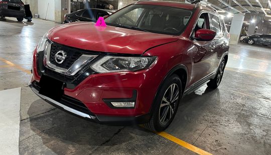 Nissan • X-Trail