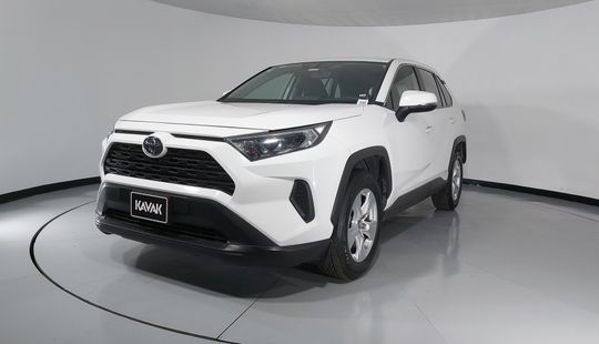 Toyota • RAV4