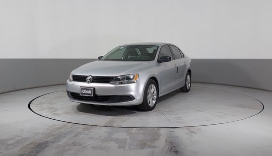 Volkswagen • Jetta