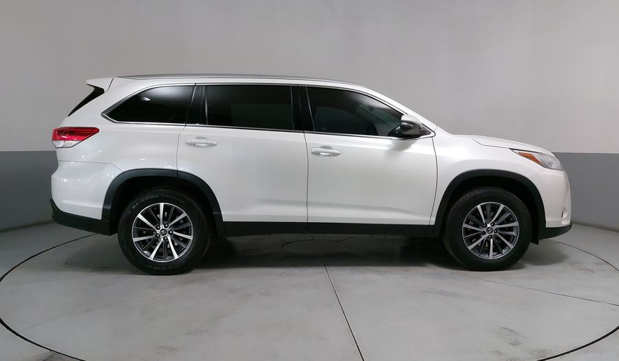 Toyota Highlander 3.5 XLE AUTO Suv 2019