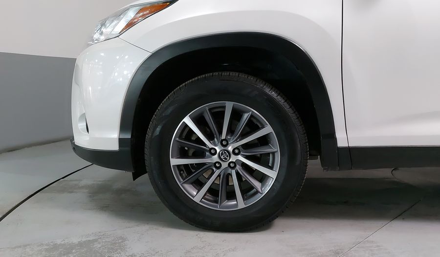 Toyota Highlander 3.5 XLE AUTO Suv 2019