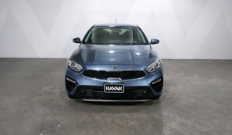 Kia Forte 2.0 EX IVT Hatchback 2021