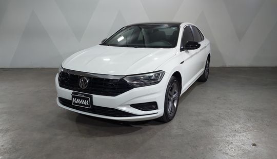 Volkswagen • Jetta