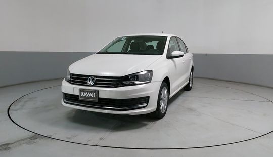 Volkswagen • Vento