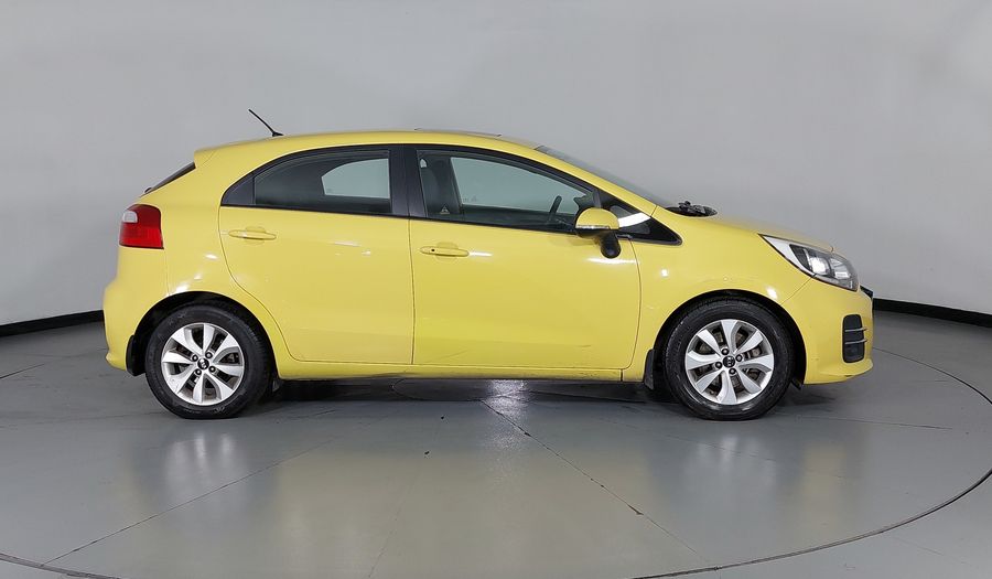 Kia Rio 1.6 EX MT Hatchback 2016