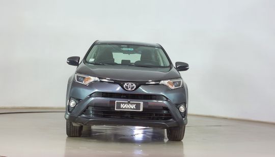 Toyota • RAV4