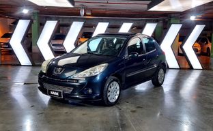 Peugeot • 207