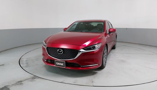 Mazda • Mazda 6