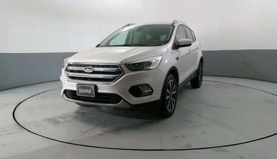 Ford • Escape