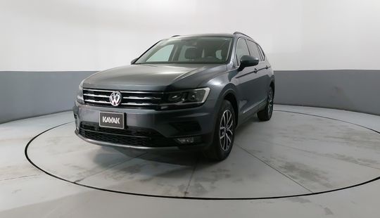 Volkswagen • Tiguan