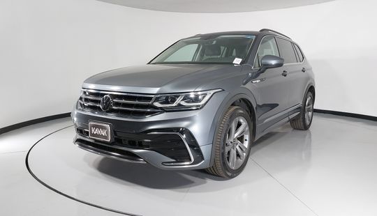 Volkswagen • Tiguan