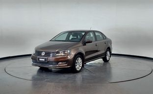 Volkswagen • Polo