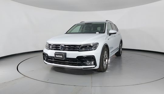 Volkswagen • Tiguan