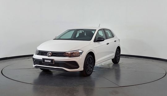 Volkswagen • Polo