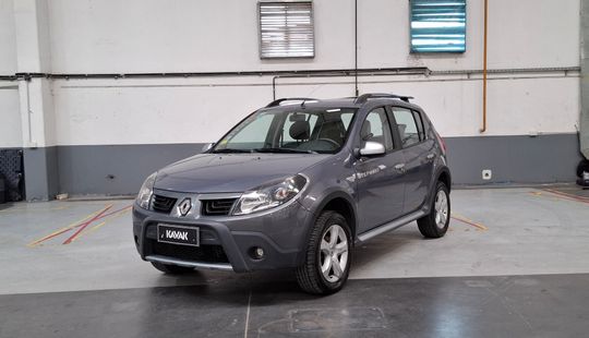 Renault • Sandero Stepway