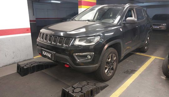 Jeep • Compass