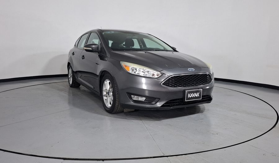 Ford Focus 2.0 SE AT Hatchback 2015