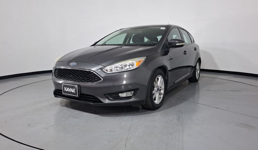 Ford Focus 2.0 SE AT Hatchback 2015