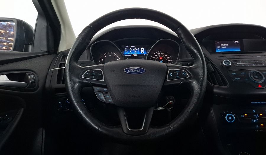 Ford Focus 2.0 SE AT Hatchback 2015