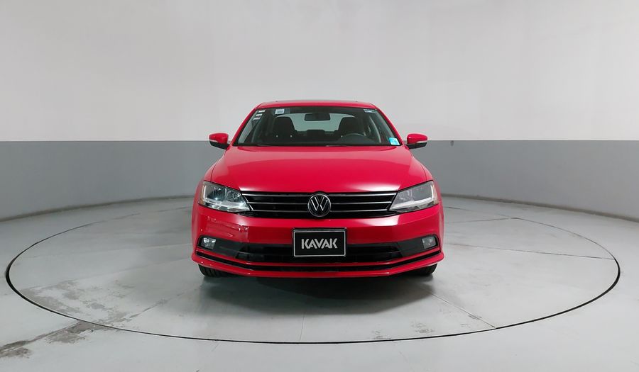 Volkswagen Jetta 2.5 TRENDLINE TIP. Sedan 2018