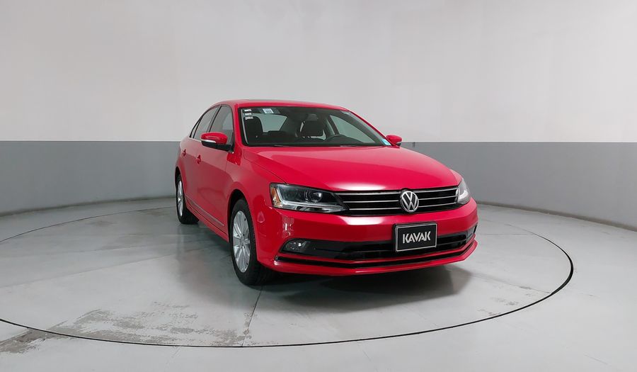 Volkswagen Jetta 2.5 TRENDLINE TIP. Sedan 2018