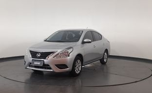 Nissan • Versa