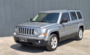 Jeep • Patriot