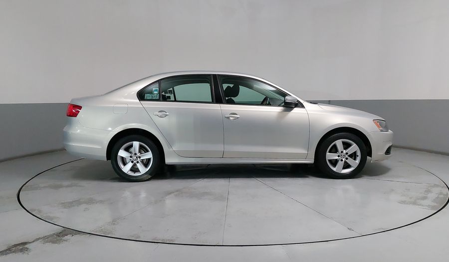 Volkswagen Jetta 2.5 STYLE TIPTRONIC Sedan 2011