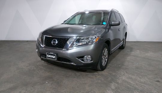 Nissan • Pathfinder