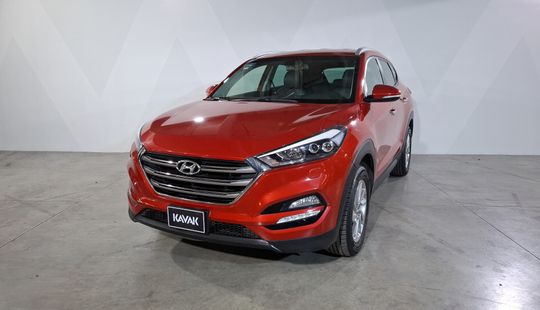 Hyundai • Tucson