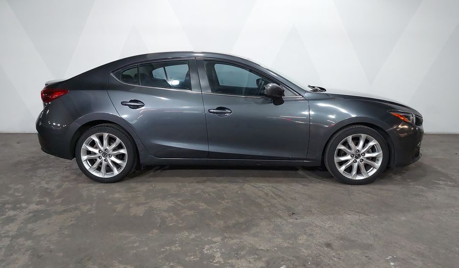 Mazda 3 2.5 SEDÁN S GT TA Sedan 2015