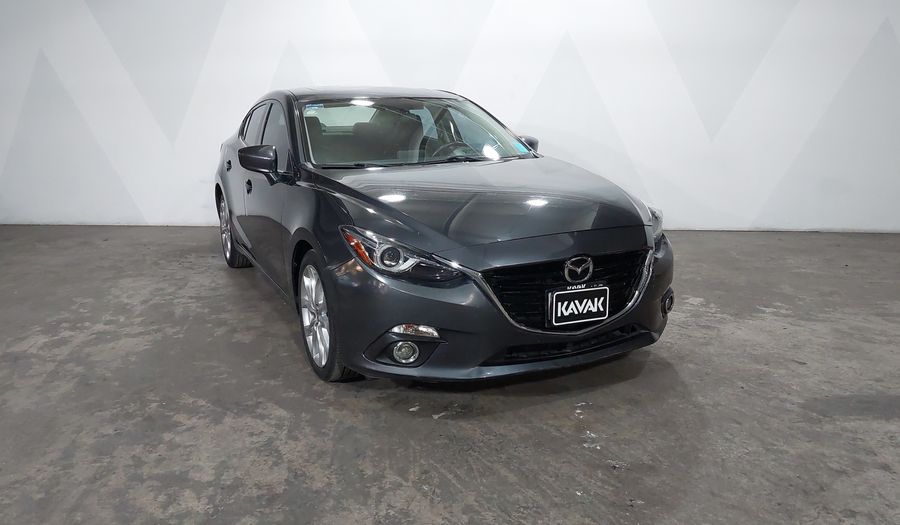 Mazda 3 2.5 SEDÁN S GT TA Sedan 2015