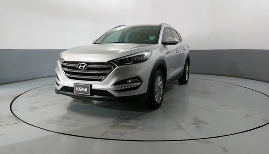 Hyundai • Tucson