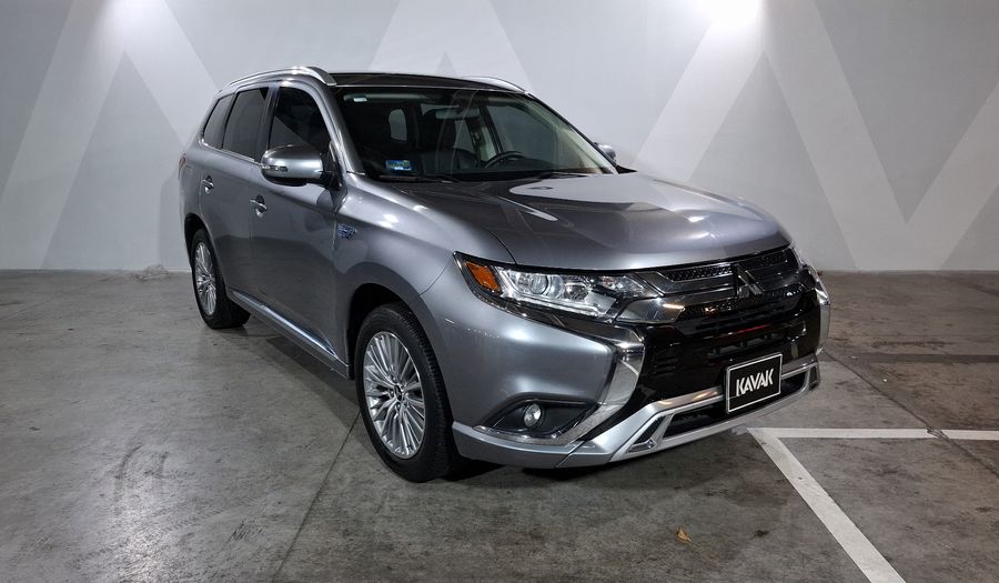 Mitsubishi Outlander 2.0 PHEV SE AUTO 4WD Suv 2020