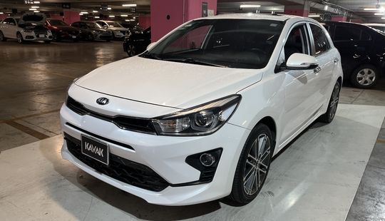 Kia • Rio