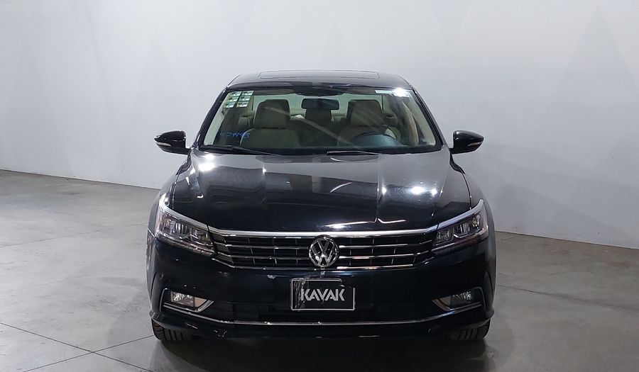 Volkswagen Passat 2.5 HIGHLINE AUTO Sedan 2018