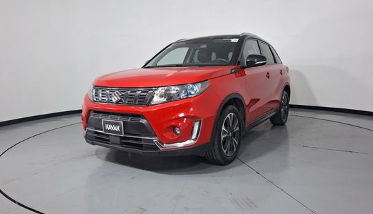 Suzuki • Vitara