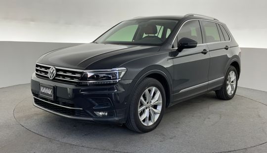 Volkswagen Tiguan SEL-2018