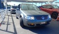 Volkswagen Bora 2.0 TRENDLINE TIPTRONIC Sedan 2013