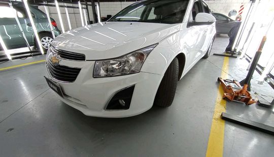 Chevrolet • Cruze