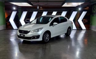 Peugeot • 408