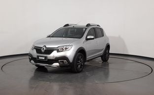 Renault • Sandero Stepway