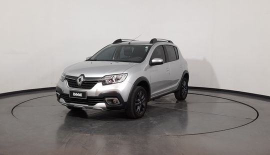 Renault • Sandero Stepway