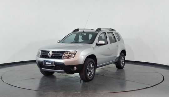 Renault • Duster