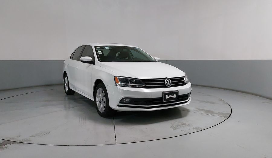 Volkswagen Jetta 2.5 COMFORTLINE TIP. BOLSAS AIRE DEL. Sedan 2016