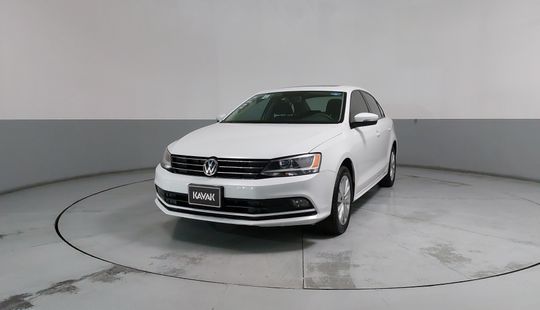 Volkswagen • Jetta